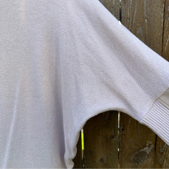 Express Mockneck Sweater Cream Sz XS - Picture 5 of 11